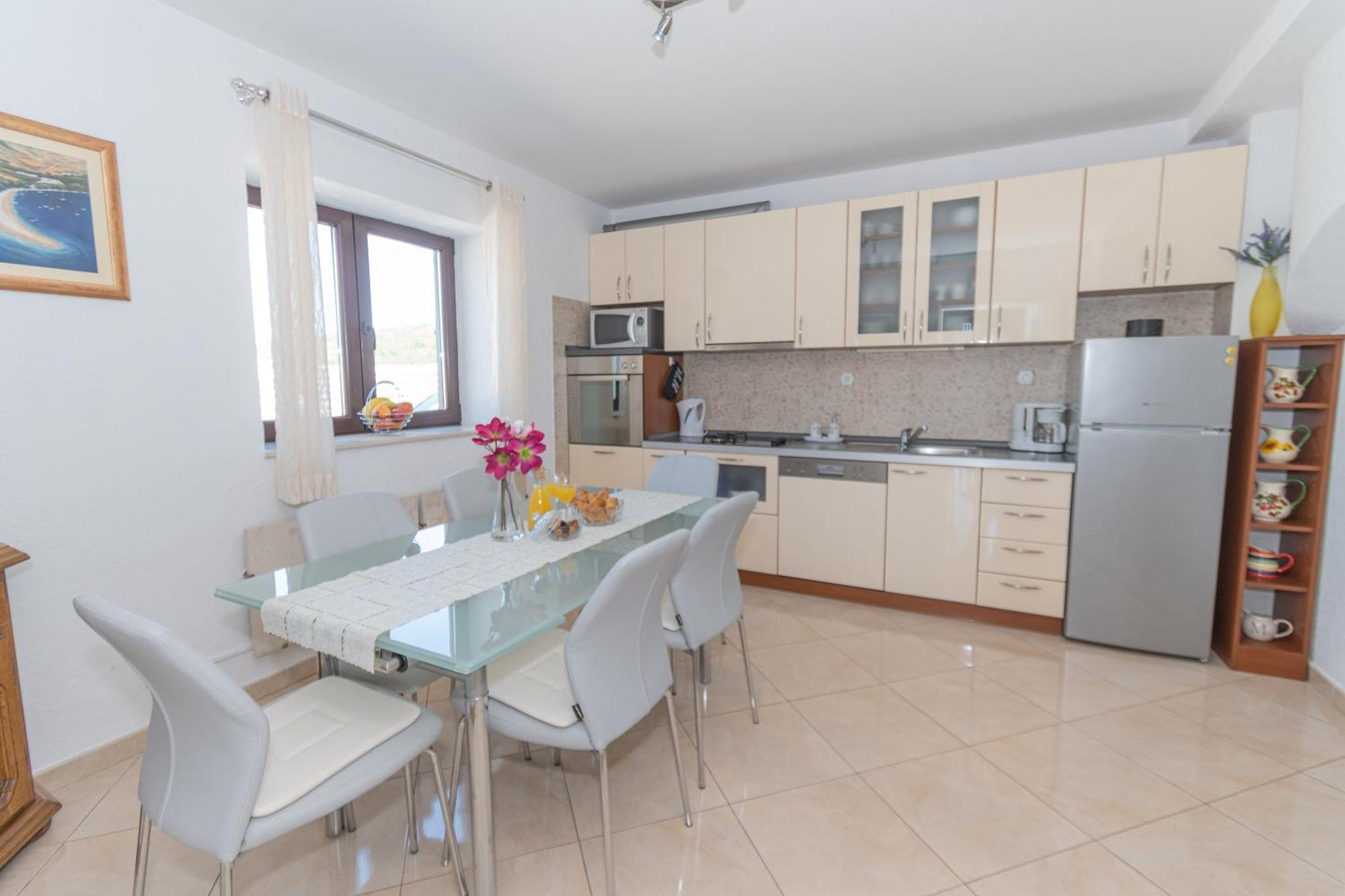 Spacious For 10 With A Big Private Pool Villa Trilj